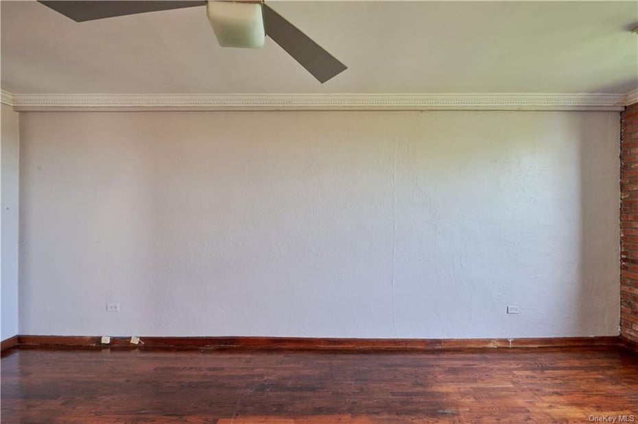 3255 Randall Avenue  #5H Photo 6