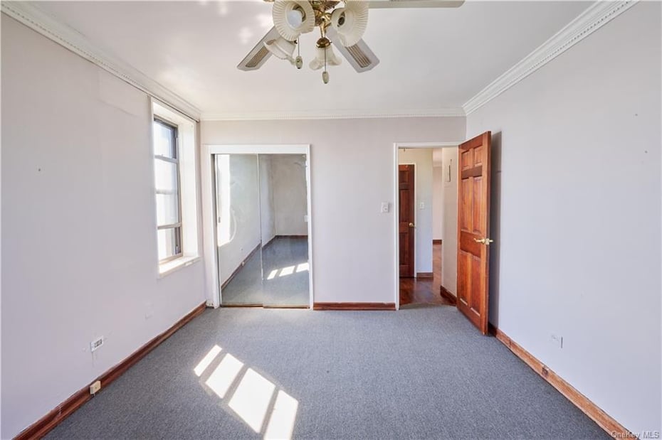 3255 Randall Avenue  #5H Photo 19