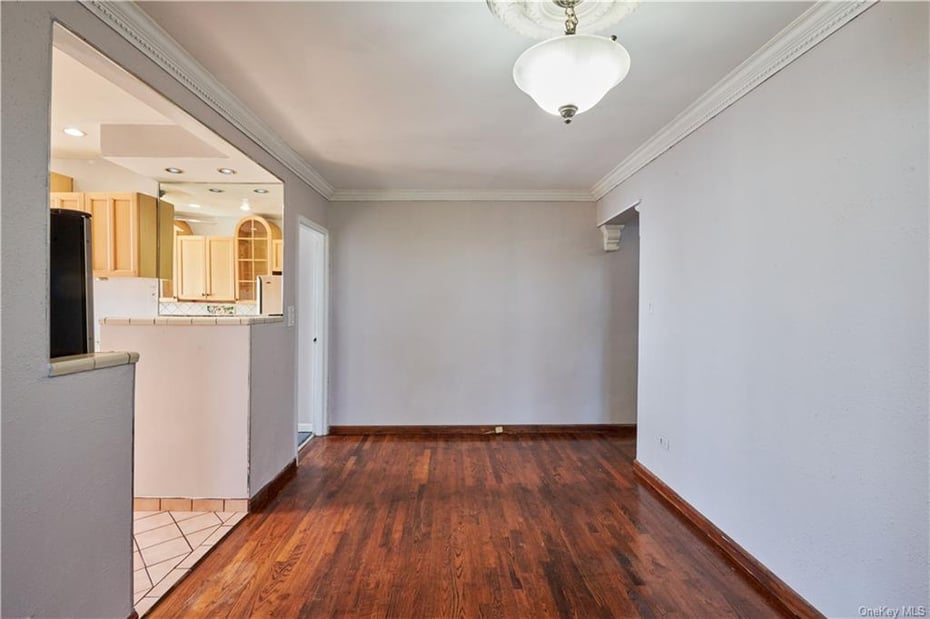 3255 Randall Avenue  #5H Photo 7
