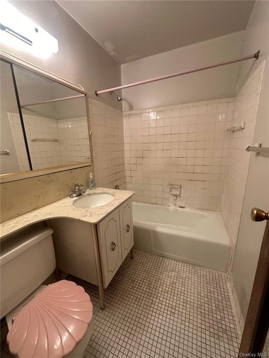395 Westchester Avenue  #4N Photo 15