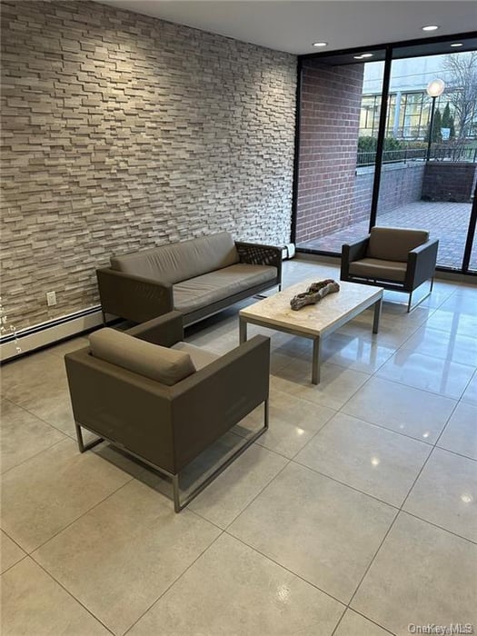 395 Westchester Avenue  #4N Photo 4