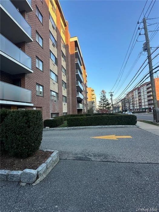 395 Westchester Avenue  #4N Photo 20