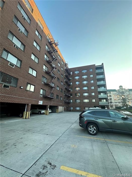 395 Westchester Avenue  #4N Photo 19