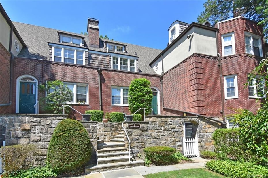 9 Campus Place  #2A Photo 1