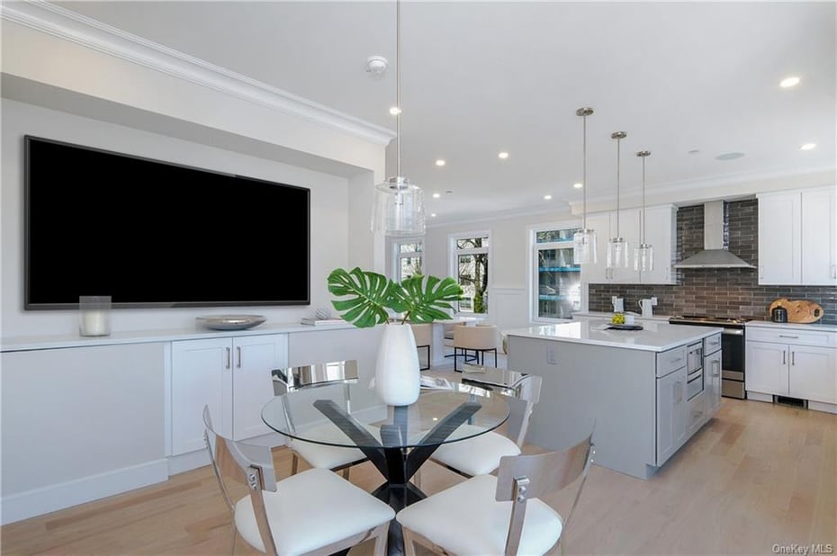 53 Holland Avenue  #2 Photo 6