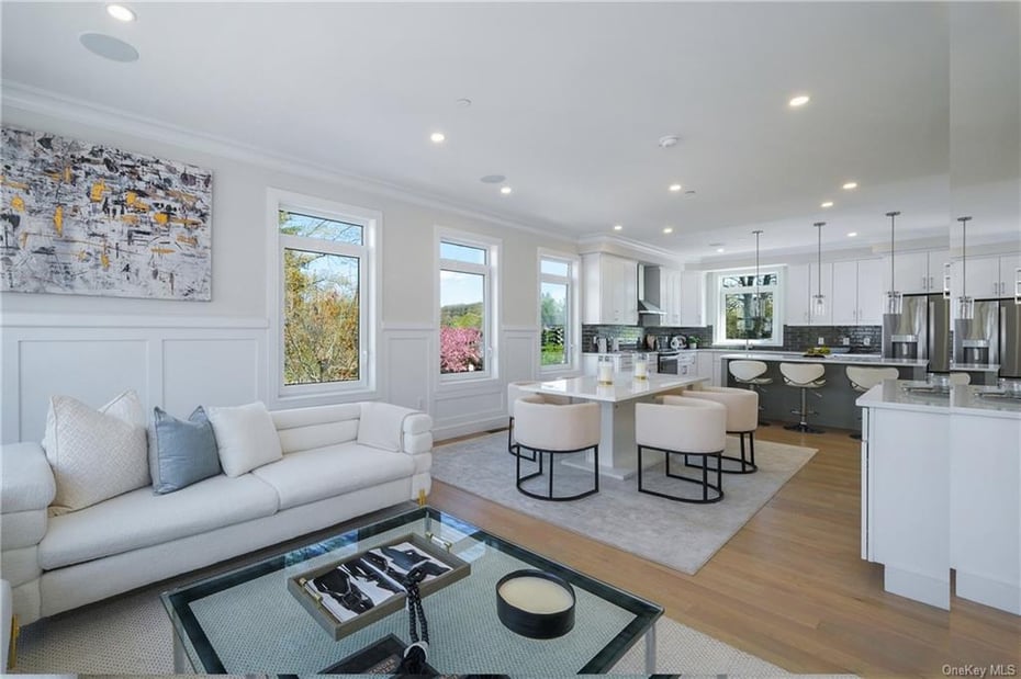 53 Holland Avenue  #2 Photo 12