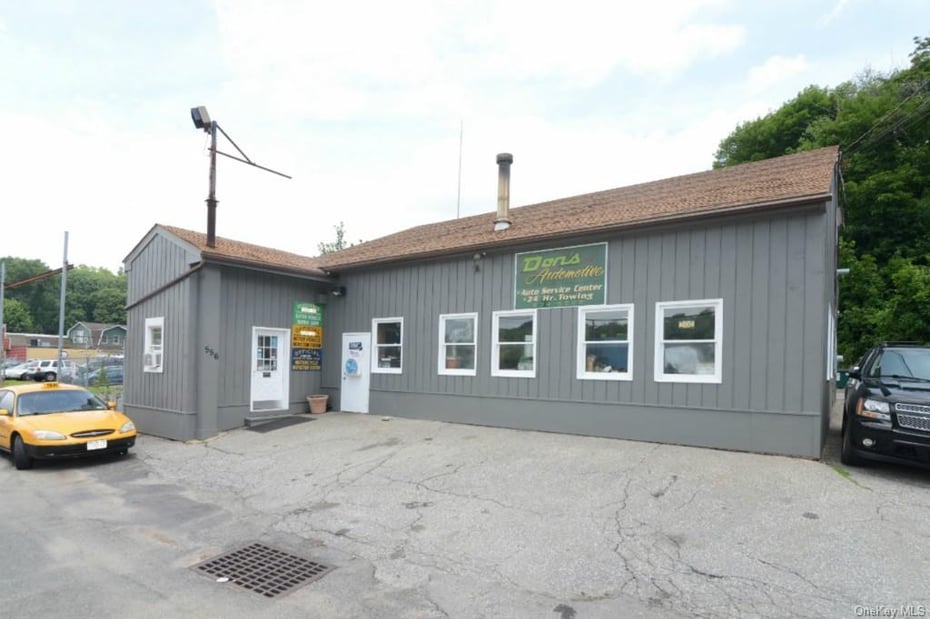 556 N Main Street Photo 1