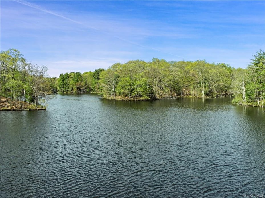 28 Heron Lake Road Photo 7