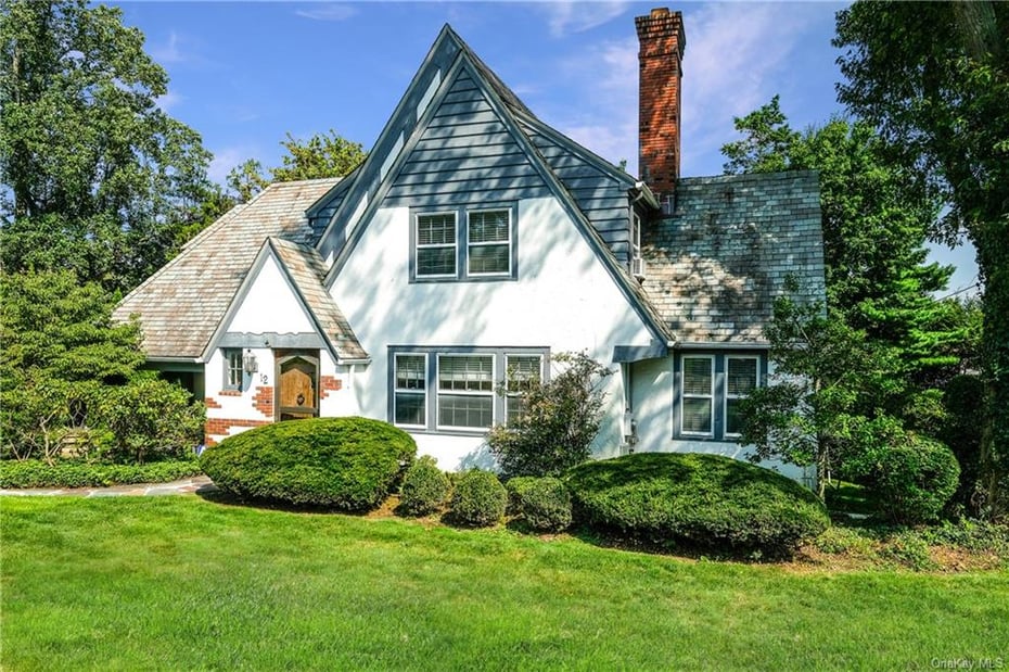 12 Idlewood Road Photo 1