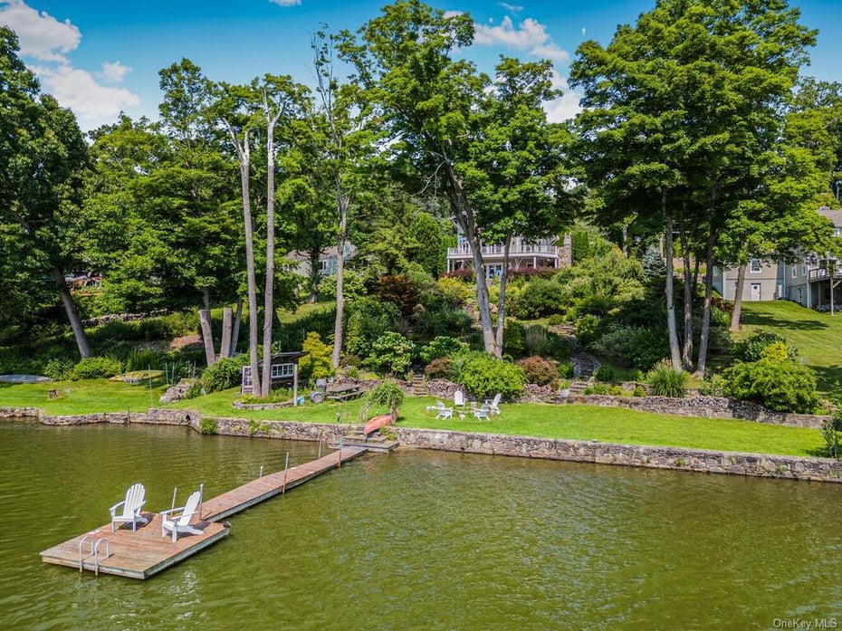 33 Truesdale Lake Drive Photo 4