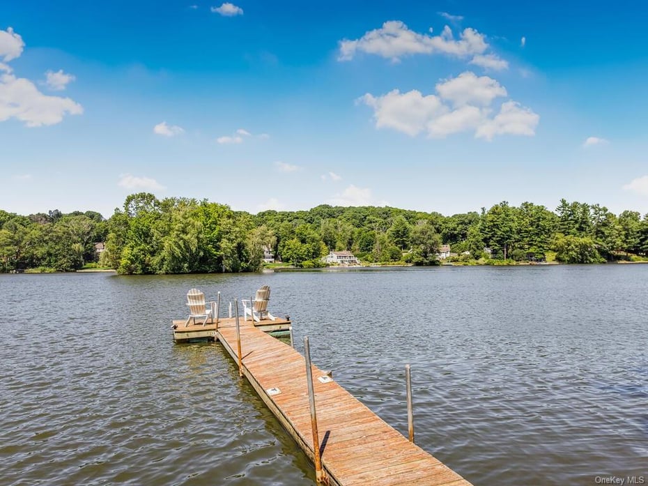 33 Truesdale Lake Drive Photo 5