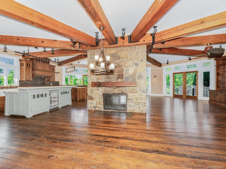 33 Truesdale Lake Drive Photo 22