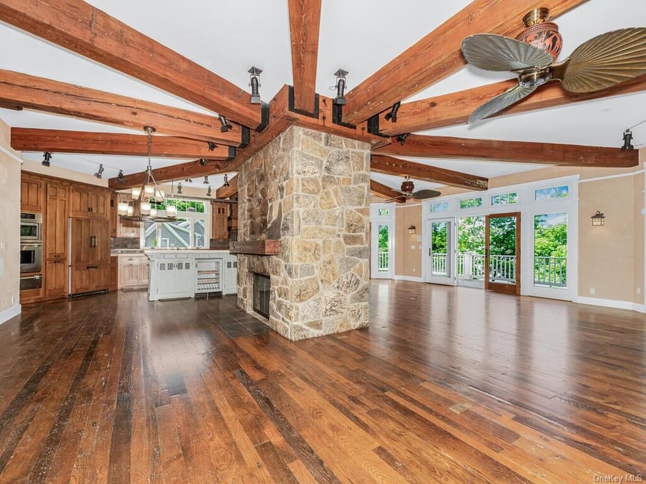 33 Truesdale Lake Drive Photo 23