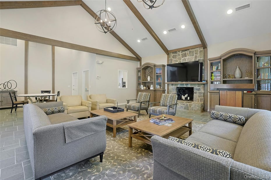 44 Westfield Road Photo 35