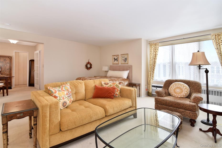 21 Fairview Avenue  #717 Photo 9