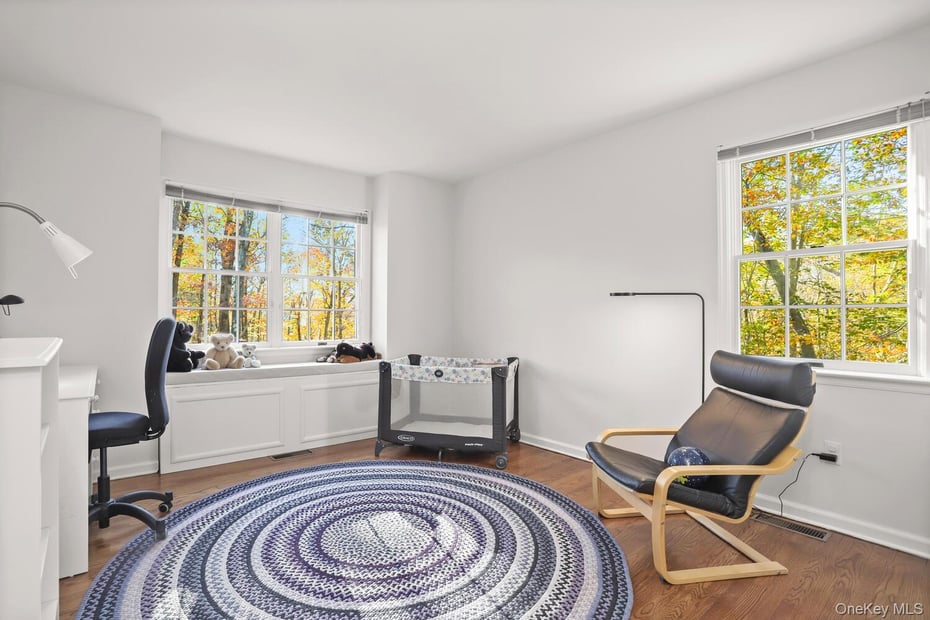 517 Old Chappaqua Road Photo 14