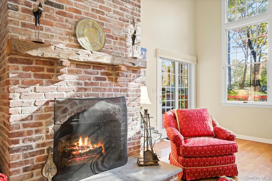 517 Old Chappaqua Road Photo 5