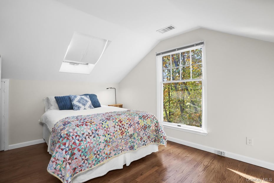 517 Old Chappaqua Road Photo 23