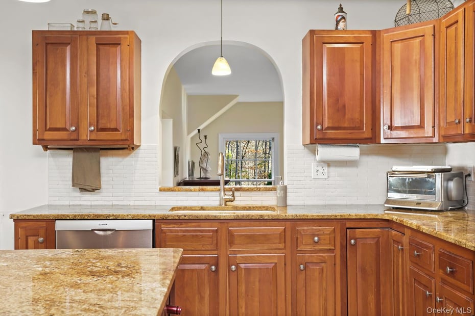 517 Old Chappaqua Road Photo 7