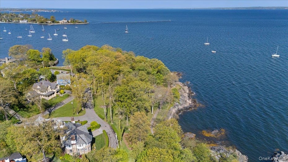 56 Park Avenue Photo 46