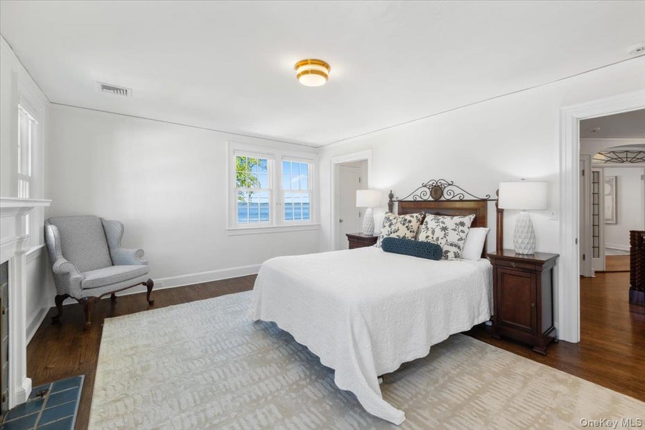 56 Park Avenue Photo 30