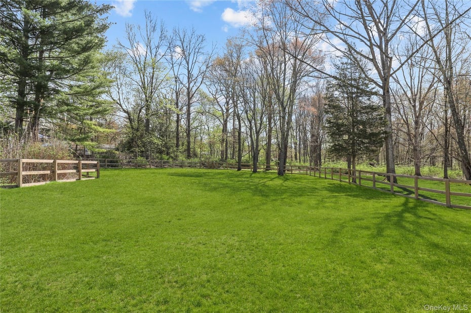 12 E Ridge Road Photo 24