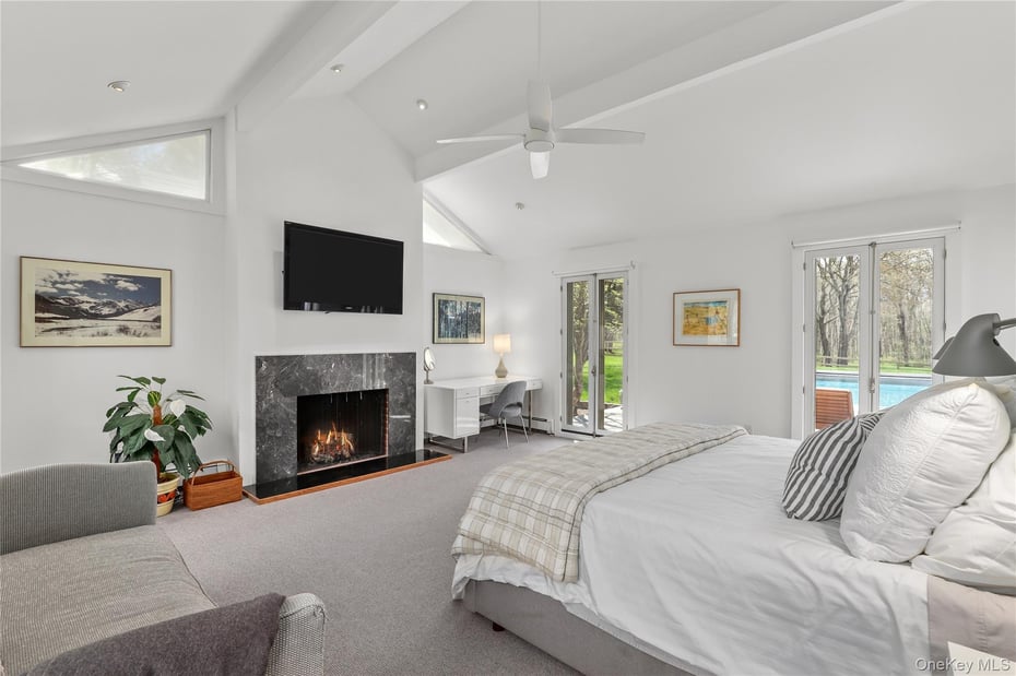 12 E Ridge Road Photo 13