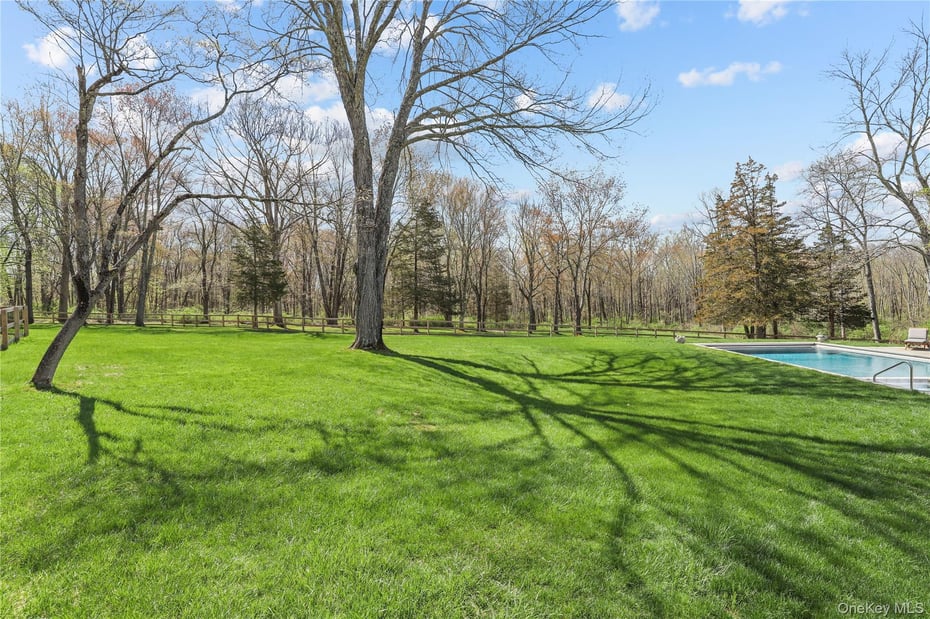 12 E Ridge Road Photo 23