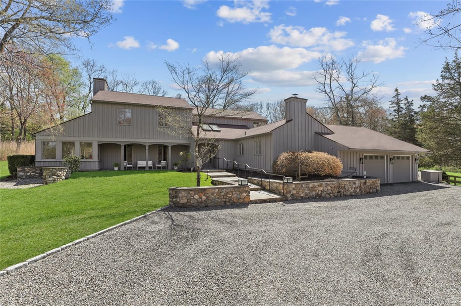 12 E Ridge Road Photo 3