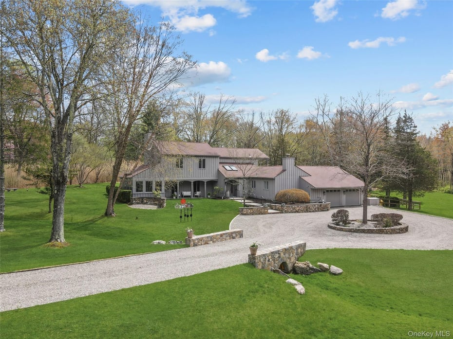 12 E Ridge Road Photo 1