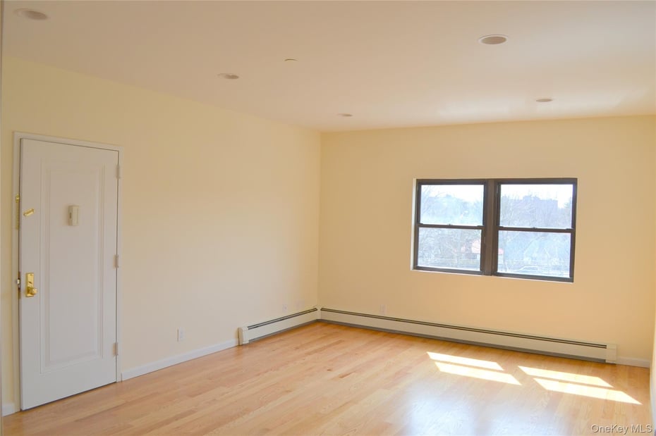 3 Sherman Avenue Photo 8