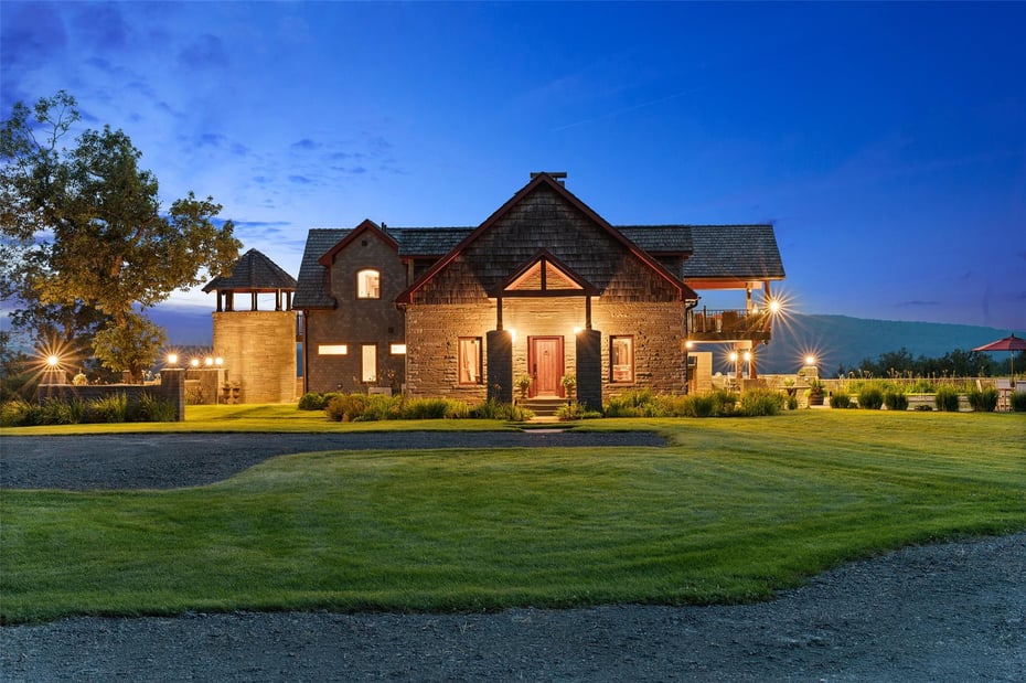 924 Lapla Road Photo 5