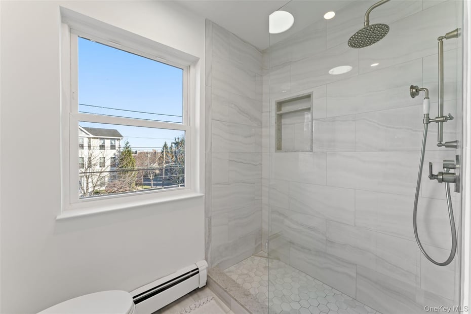 36 Greenridge Avenue  #302 Photo 14