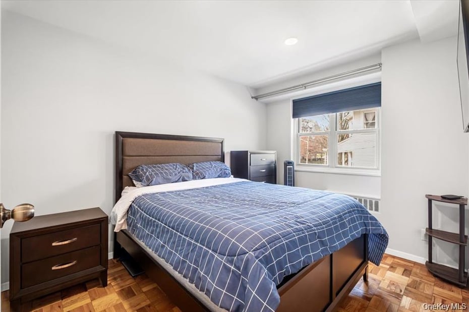 33 Barker Avenue  #2J Photo 12