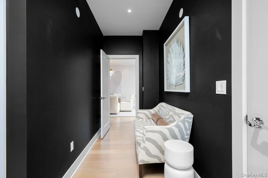 1 Primrose Lane Photo 16