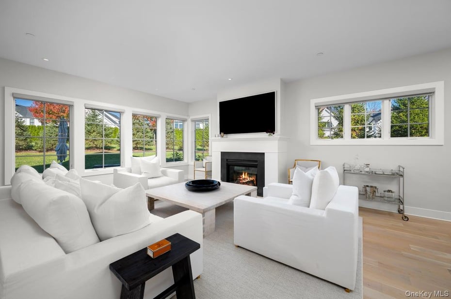 1 Primrose Lane Photo 10