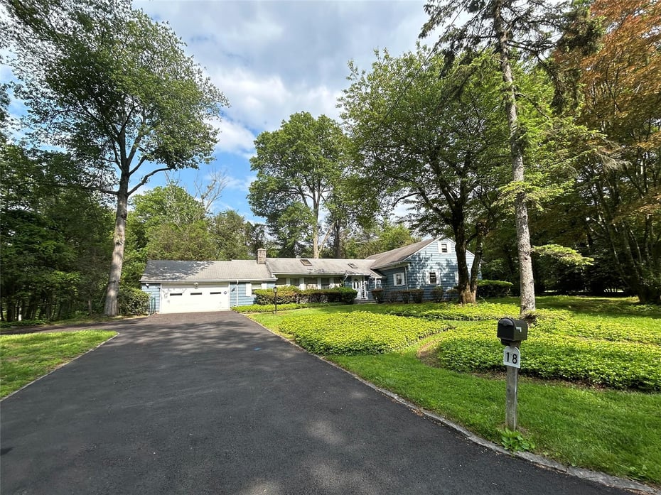 18 Barnaby Lane Photo 2
