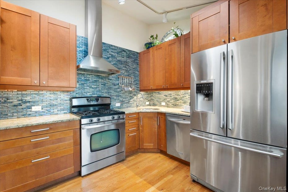 34 Western Drive Photo 12