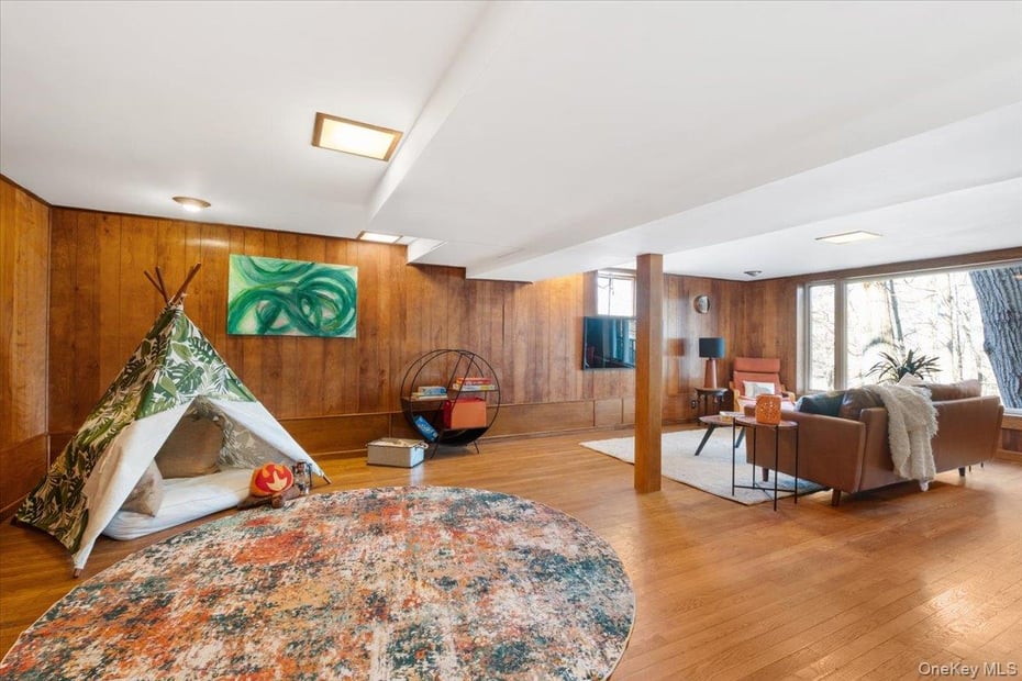 34 Western Drive Photo 24