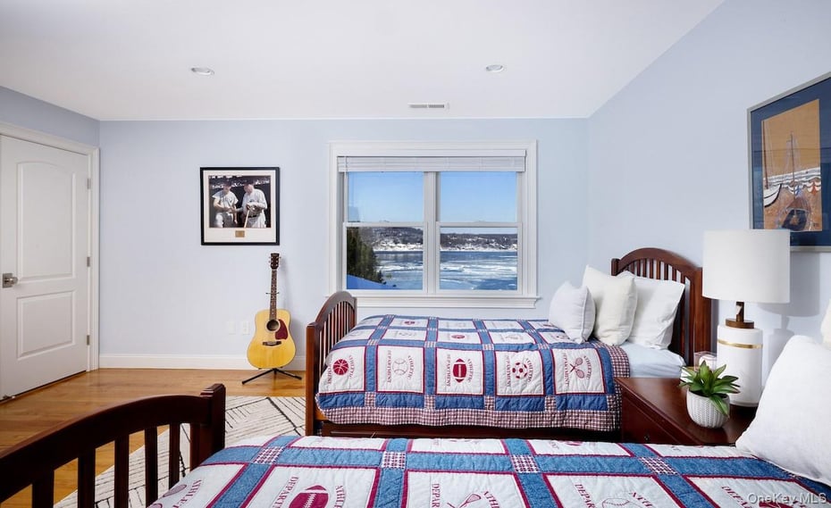 9 Constance Avenue Photo 38