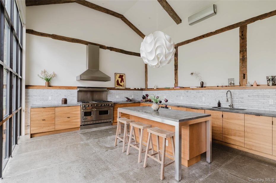 632 Albany Turnpike Photo 19