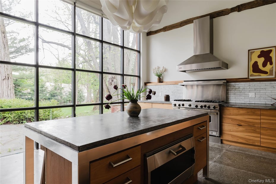 632 Albany Turnpike Photo 16