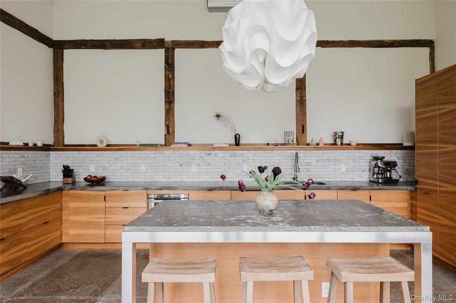 632 Albany Turnpike Photo 20