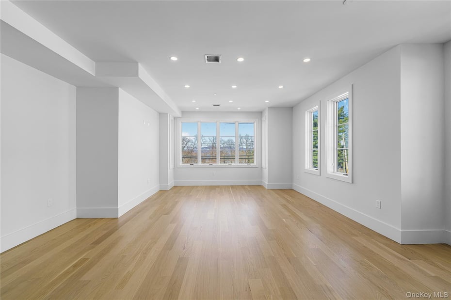 156 Palisade Street  #C Photo 6