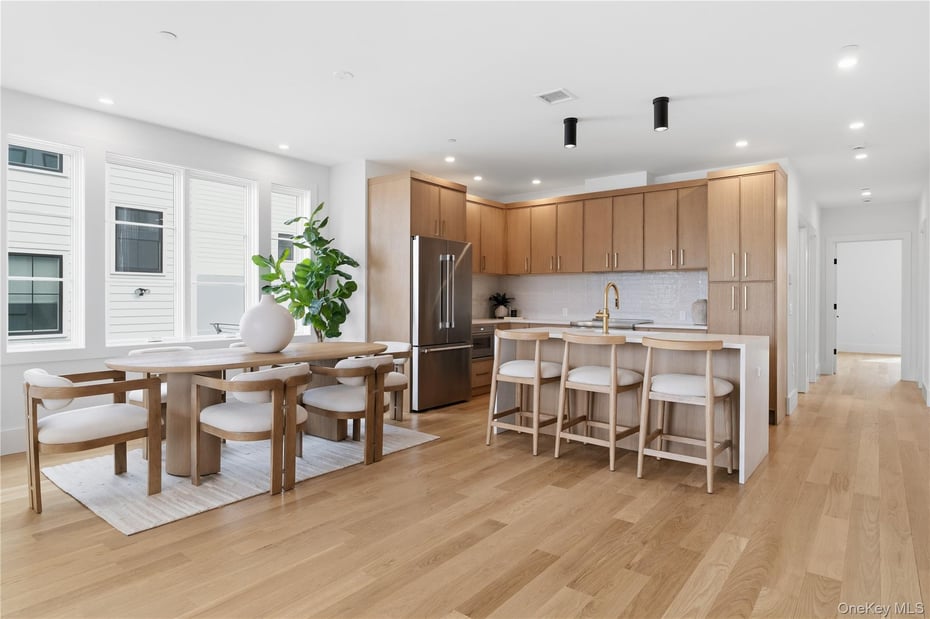 156 Palisade Street  #C Photo 2