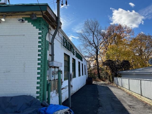 590 Tuckahoe Photo 2