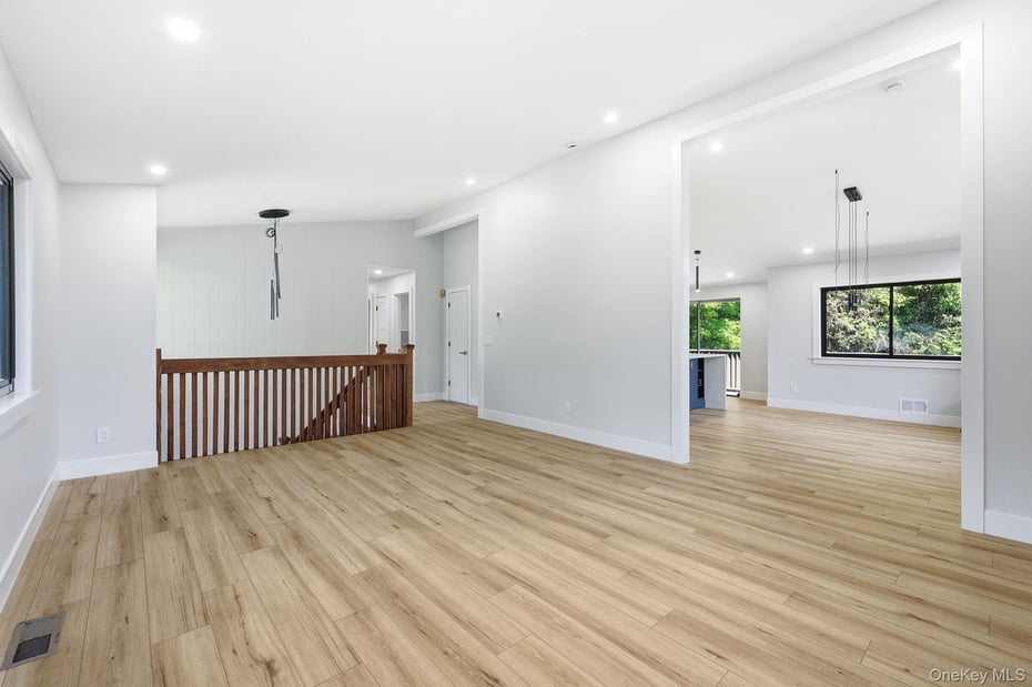 7 Brookdell Drive Photo 11
