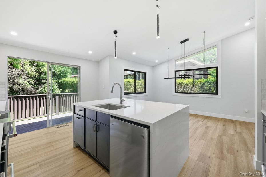 7 Brookdell Drive Photo 5
