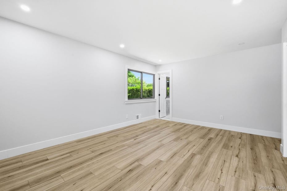 7 Brookdell Drive Photo 14