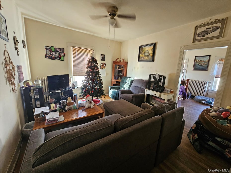 94 Main Street Photo 14